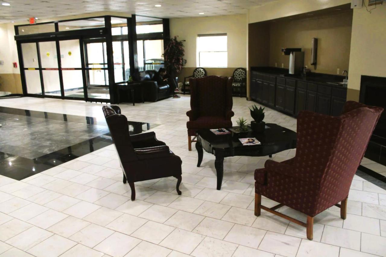 Oyo Hotel Tulsa Ok, I-44 Extérieur photo